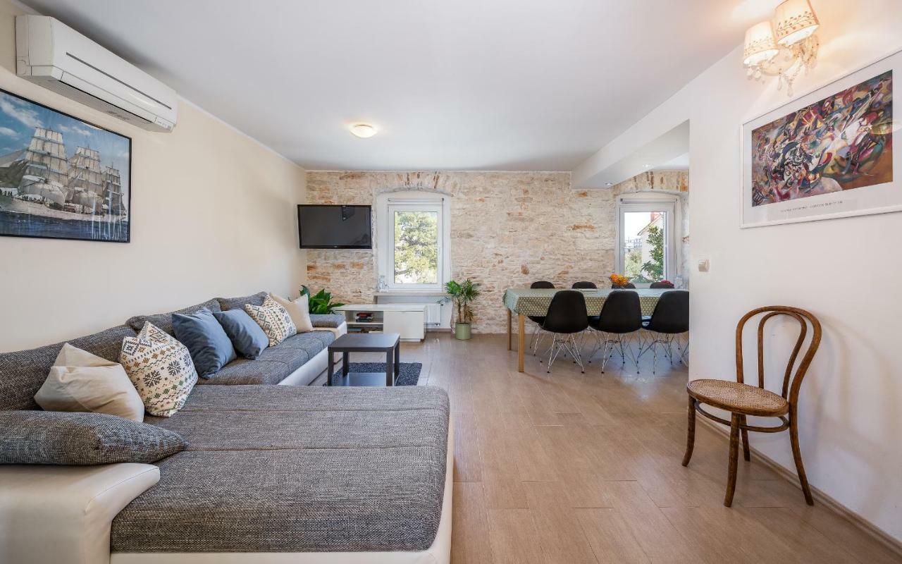 Apartment Lungomare Pula Exteriér fotografie